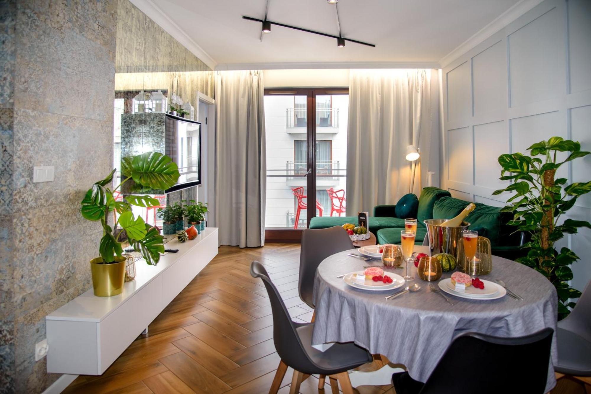 Maya'S Flats & Resorts 34 - Chmielna 73 Gdańsk Eksteriør billede