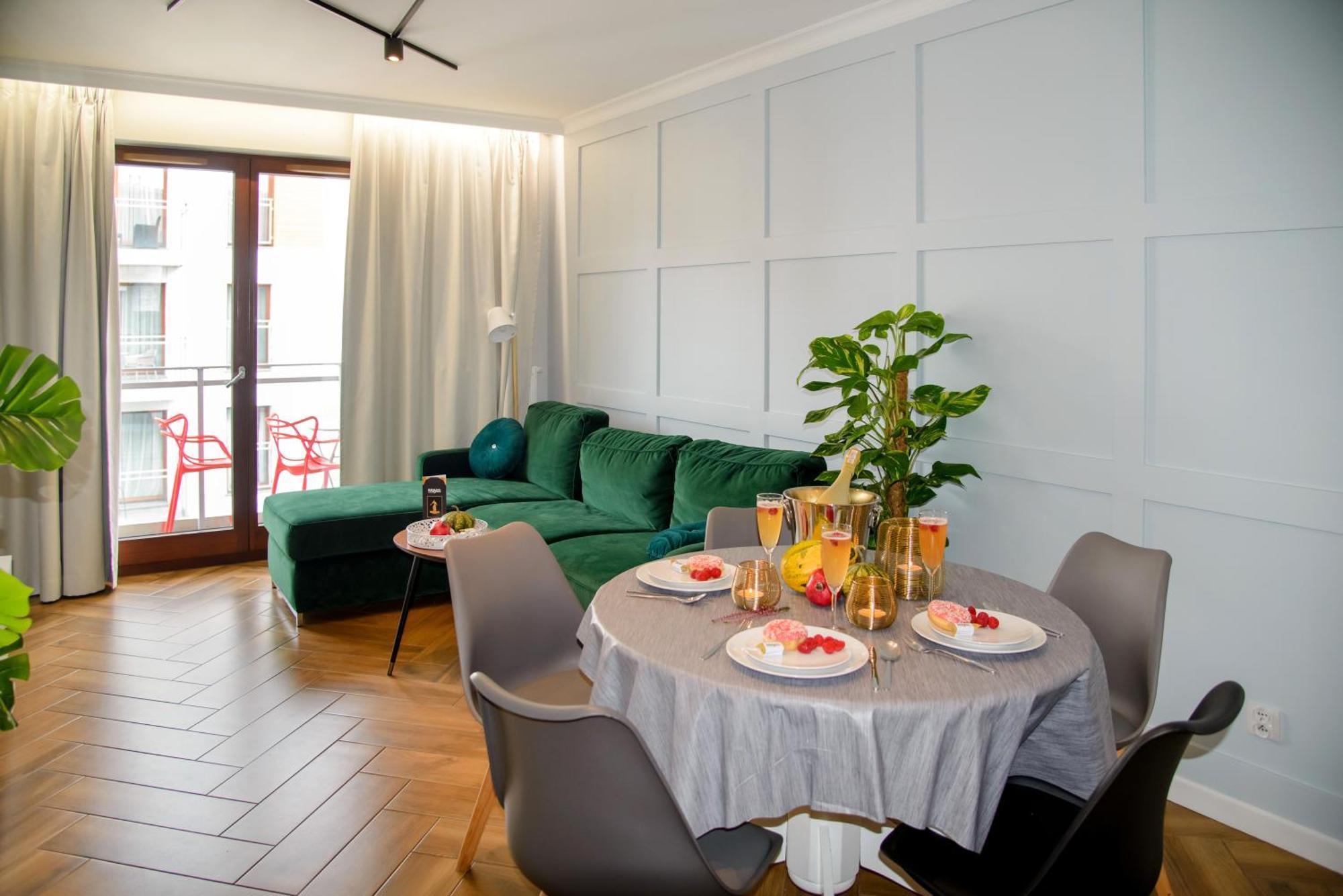 Maya'S Flats & Resorts 34 - Chmielna 73 Gdańsk Eksteriør billede